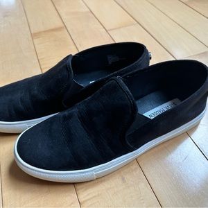 Steve Madden black Zelia slip on sneakers size 8.5